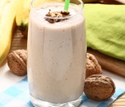 Banana Walnut Yogurt and Rice Milkshake Recipe