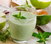 Easy Avocado Banana Smoothie Recipe