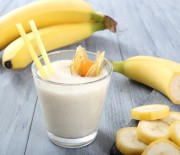 Low-Fat Banana Pear Protein Smoothie Recipe