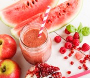 Pomegranate Apple and Watermelon Smoothie Recipe