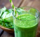 Yogurt Banana Apple and Spinach Smoothie Recipe